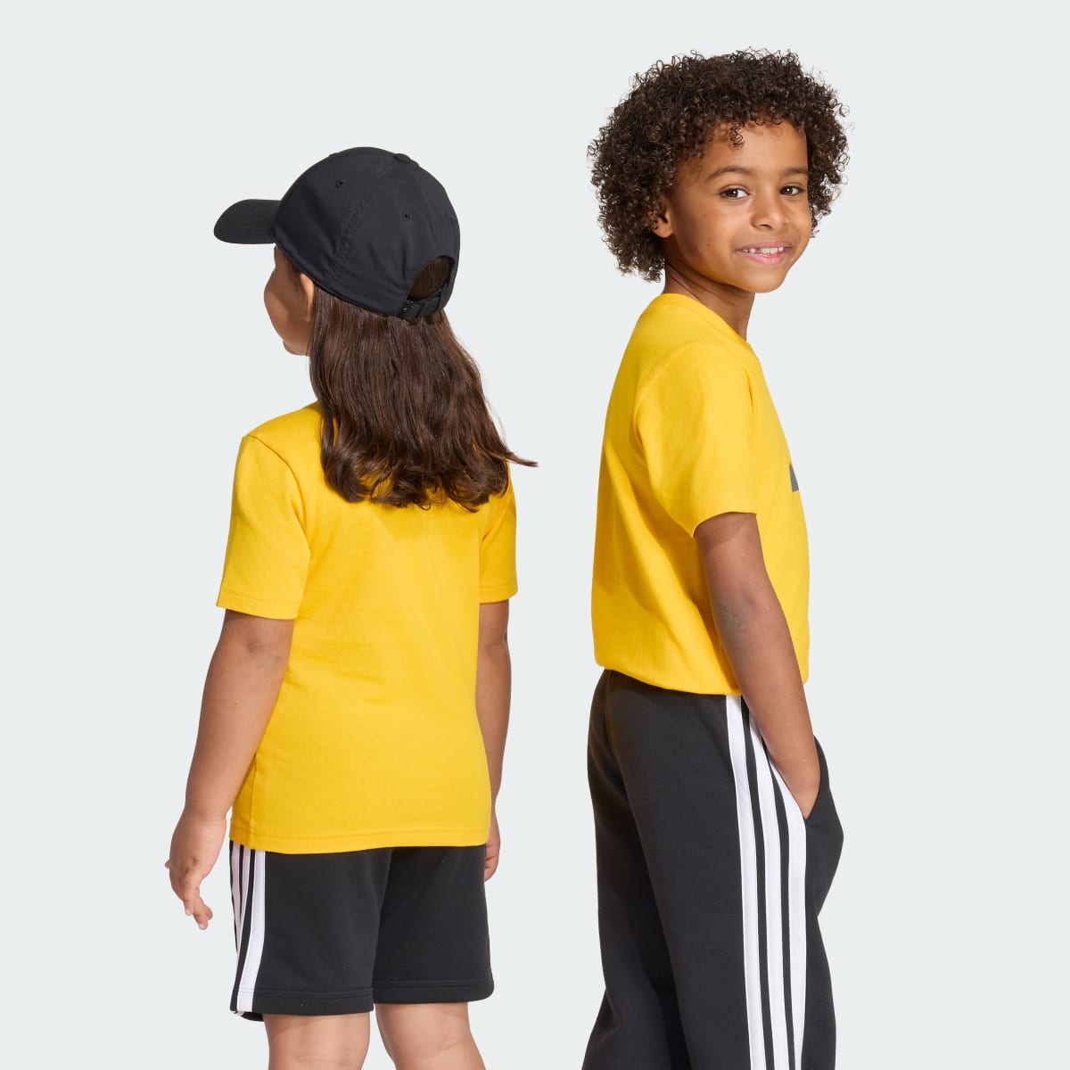 Camiseta deportiva para niños color amarillo - vista 3