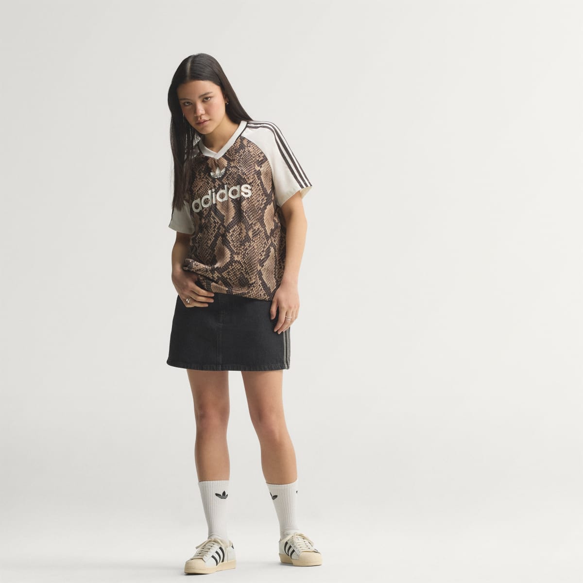 Camiseta deportiva para mujer color beige - vista 5