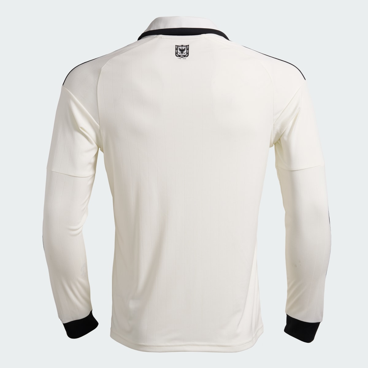 Camiseta deportiva para hombre color blanco y negro - vista 2