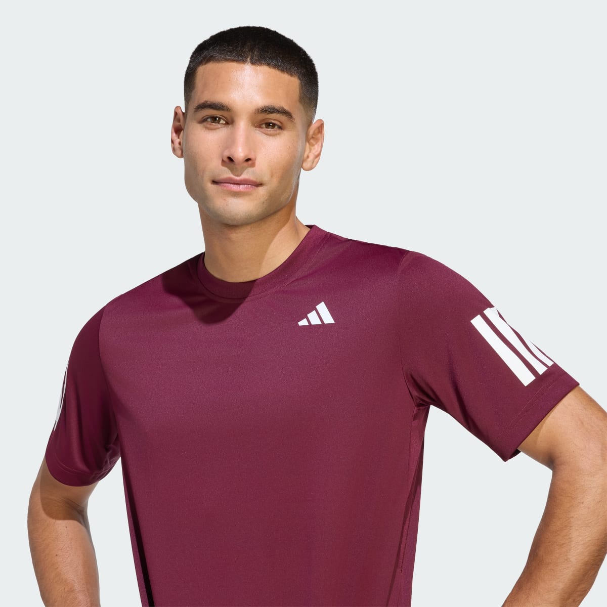 Camiseta deportiva para hombre color granate - vista 6