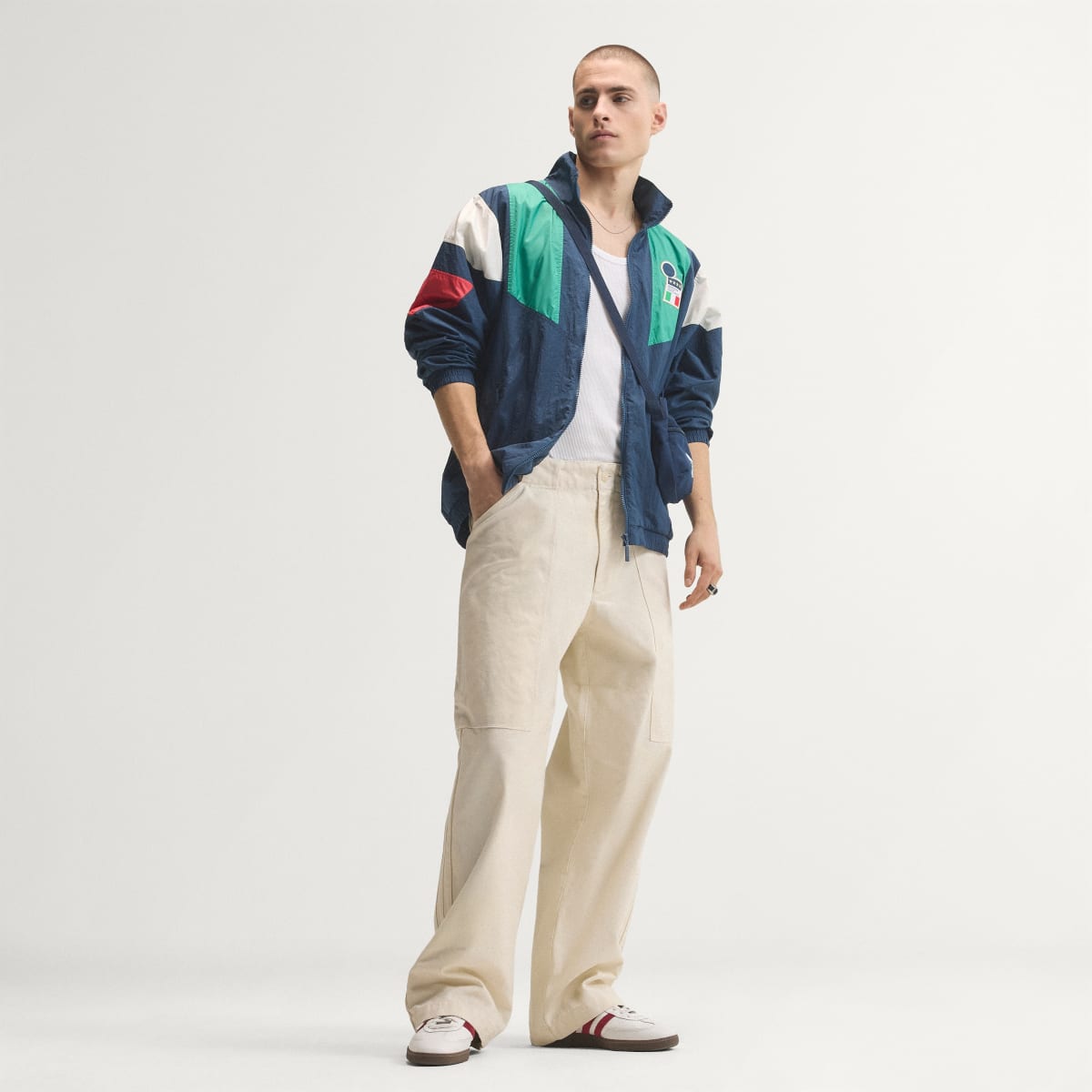 Chaqueta deportiva para hombre color tono neutro - vista 5