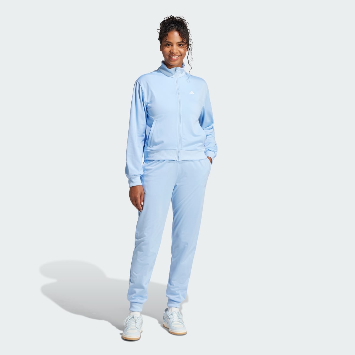 Conjunto deportivo para mujer color azul - vista 1