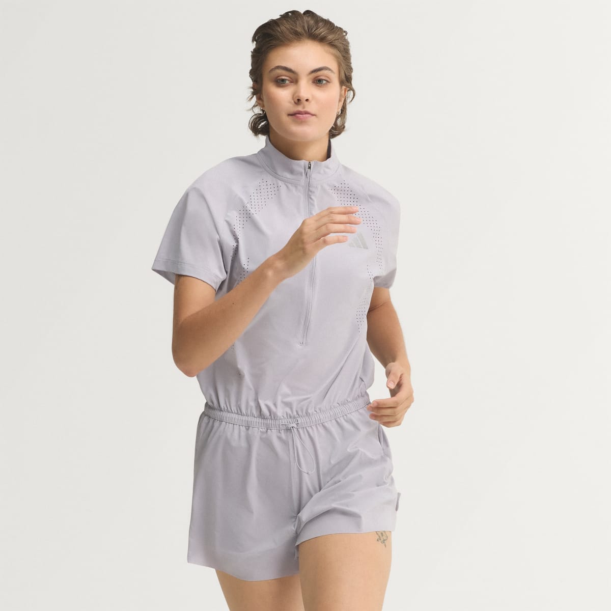 Prenda deportiva para mujer color gris - vista 1