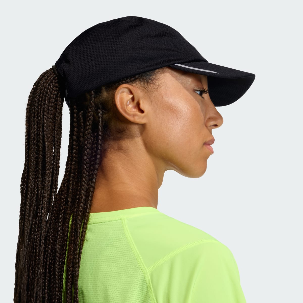 Gorra deportiva unisex color negro y plateado - vista 3