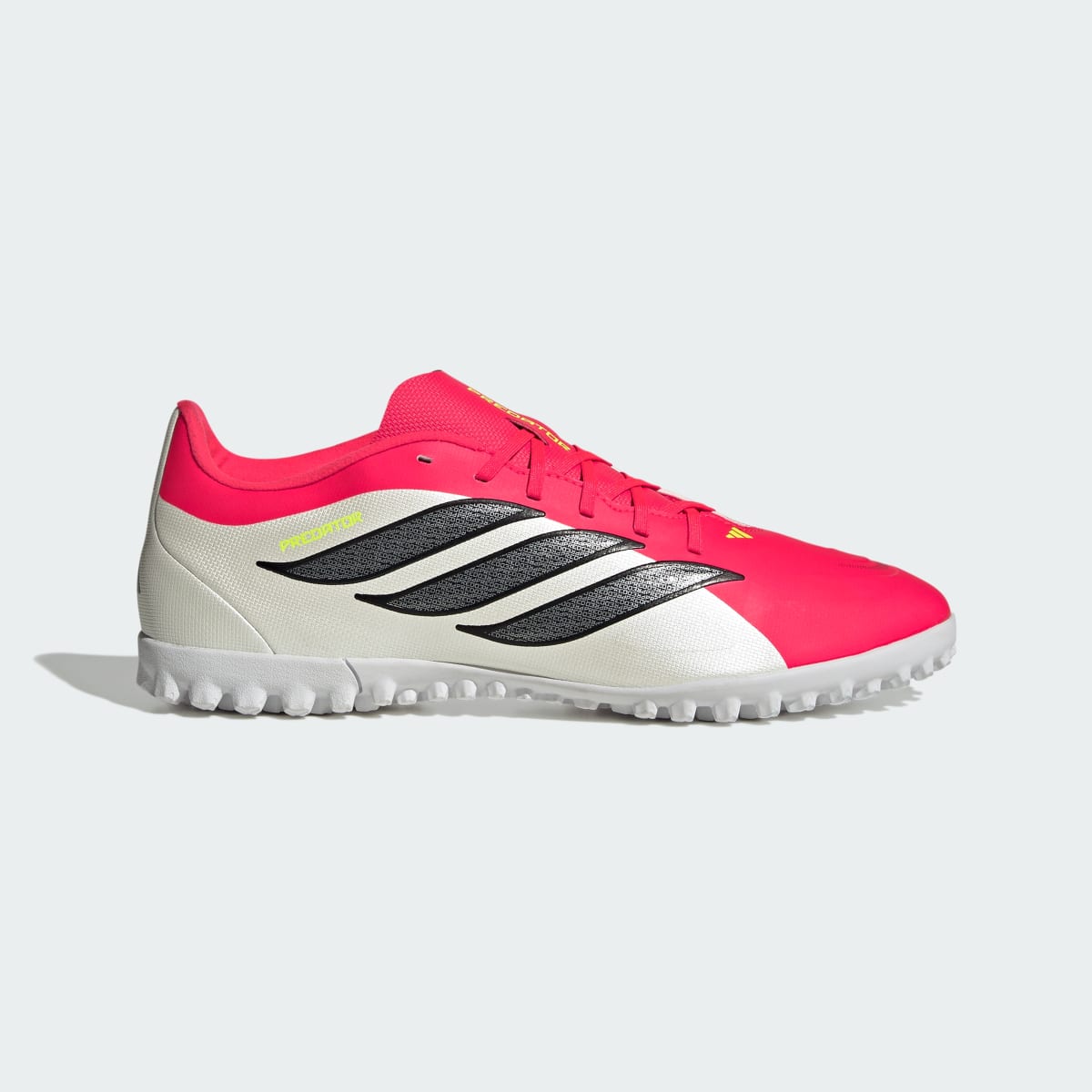 Guayos de fútbol unisex color rojo y negro - vista 2