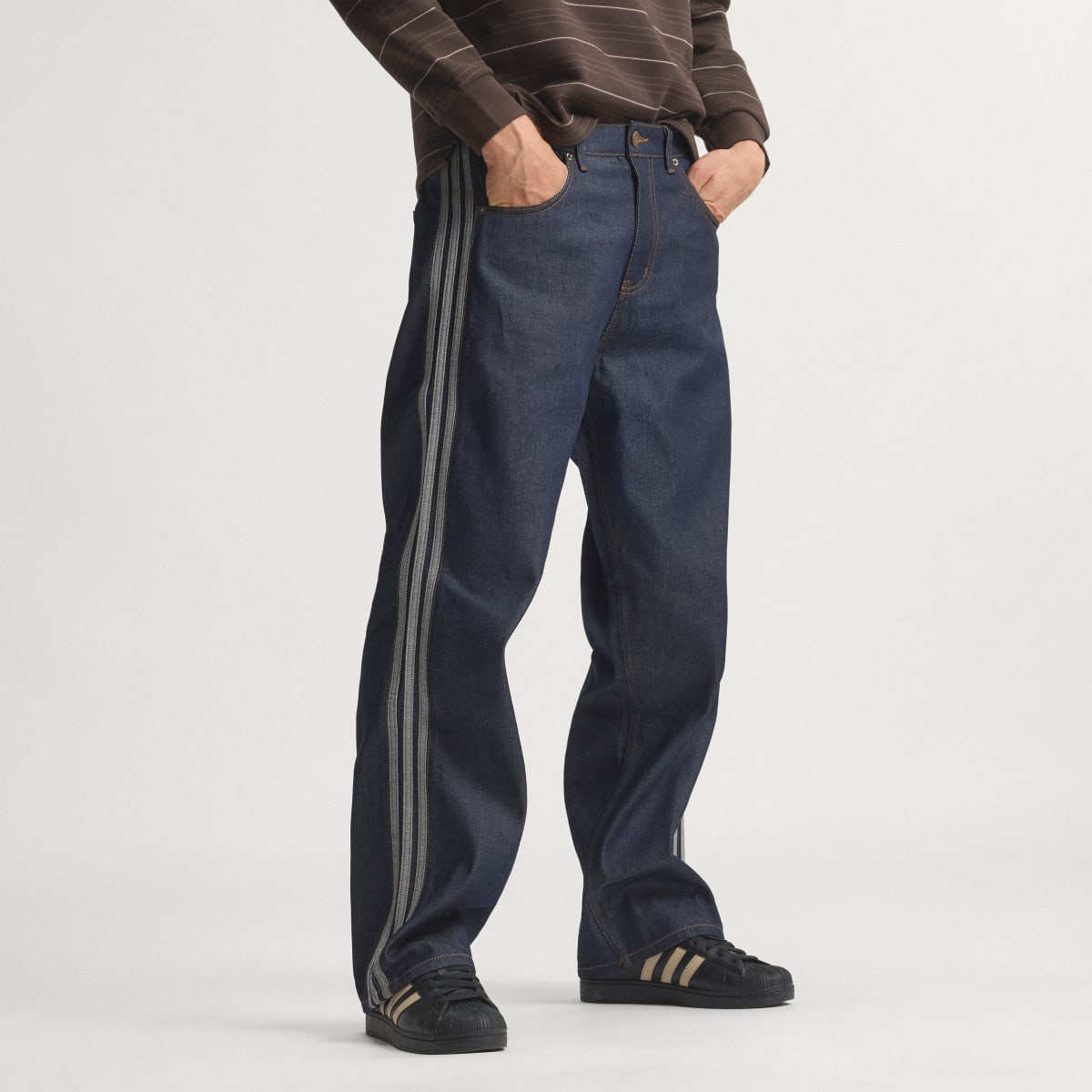 Pantalón deportivo para hombre color tono neutro - vista 1