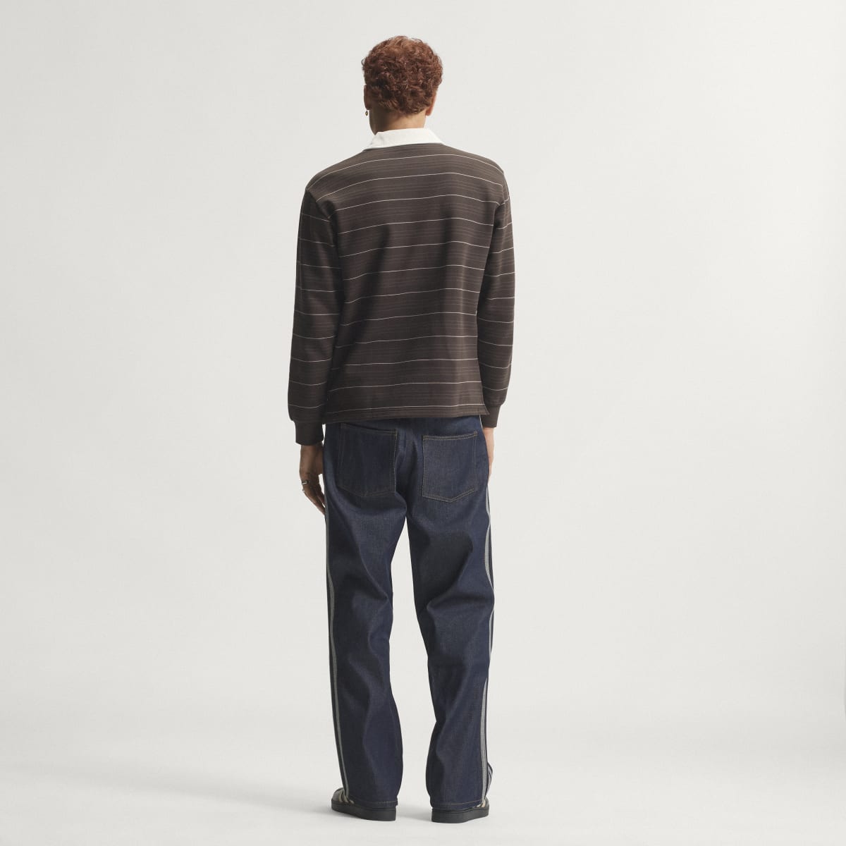 Pantalón deportivo para hombre color tono neutro - vista 2