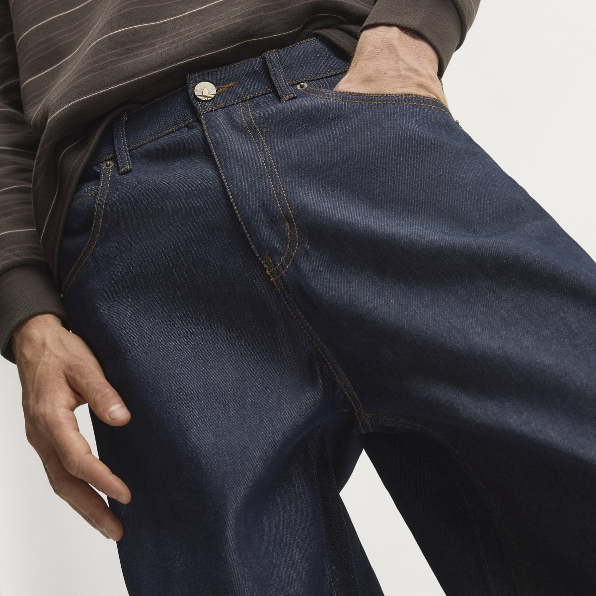 Pantalón deportivo para hombre color tono neutro - vista 5