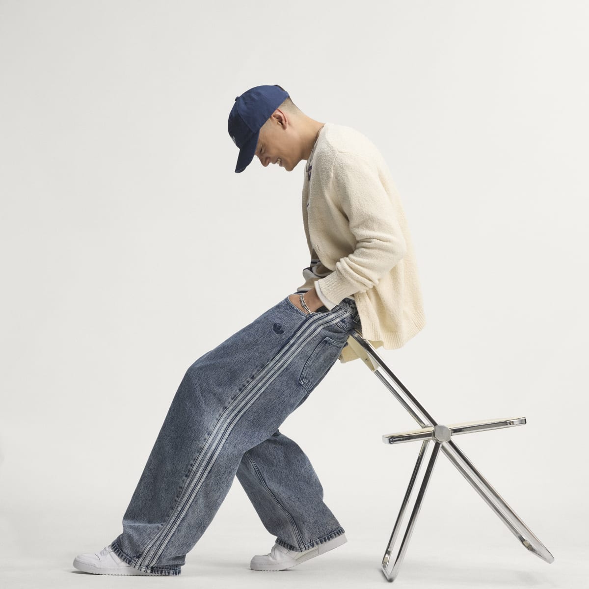 Pantalón deportivo para hombre color tono neutro - vista 1