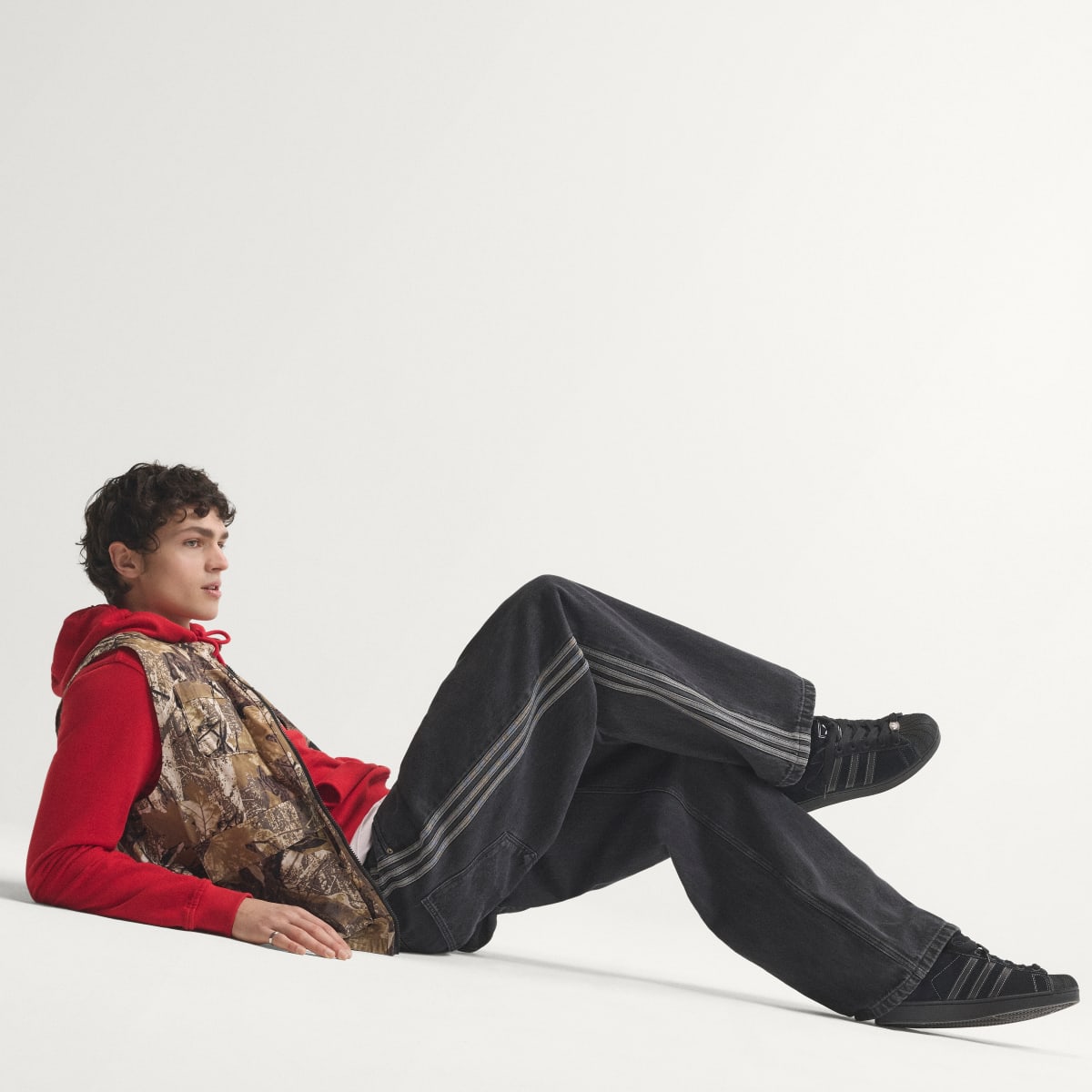 Pantalón deportivo para hombre color negro - vista 3