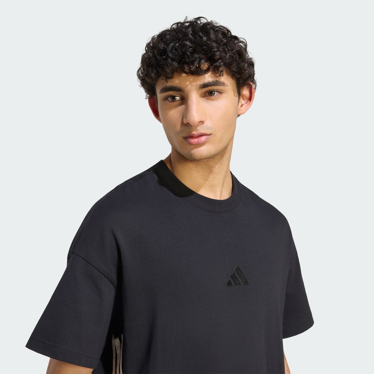 Prenda deportiva para hombre color negro y blanco - vista 6