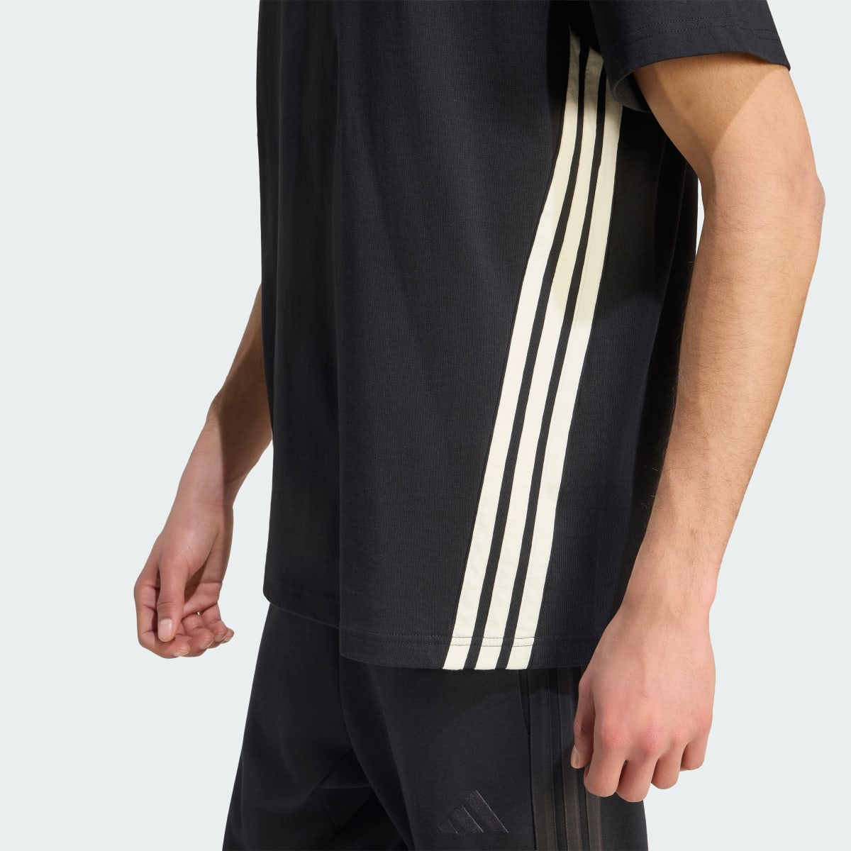 Prenda deportiva para hombre color negro y blanco - vista 7
