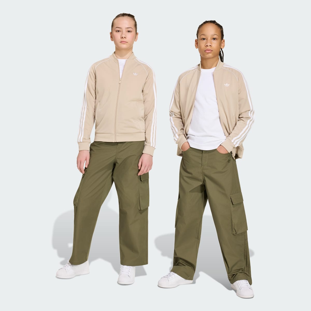 Pantalón deportivo para niños color tono neutro - vista 1