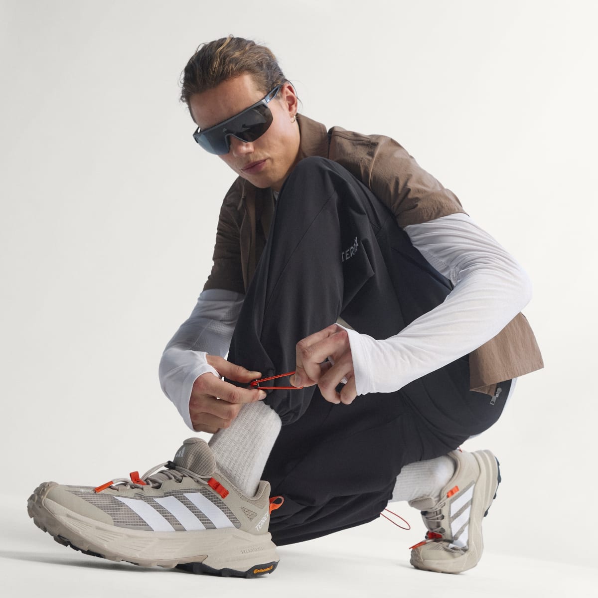 Pantalón deportivo para hombre color negro - vista 5