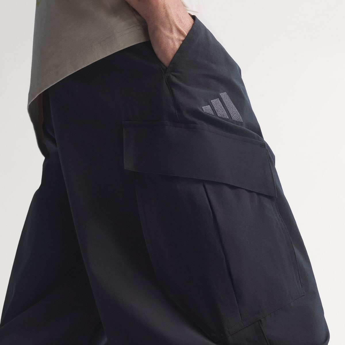 Pantalón deportivo para hombre color negro - vista 6