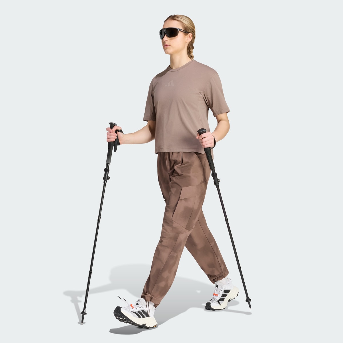 Pantalón deportivo para mujer color café - vista 4