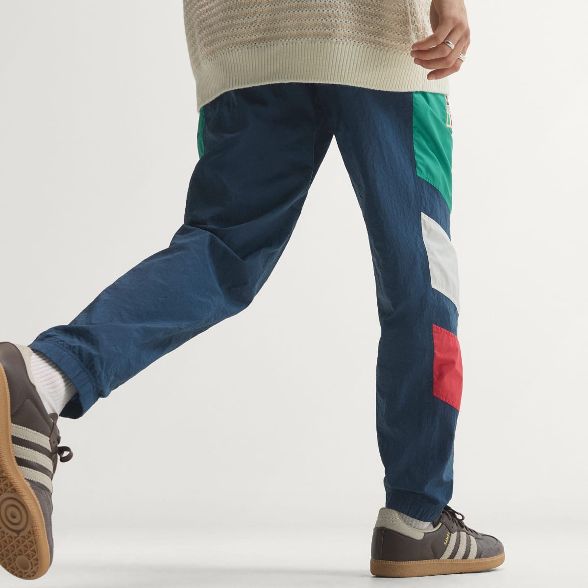 Pantalón deportivo para hombre color tono neutro - vista 8