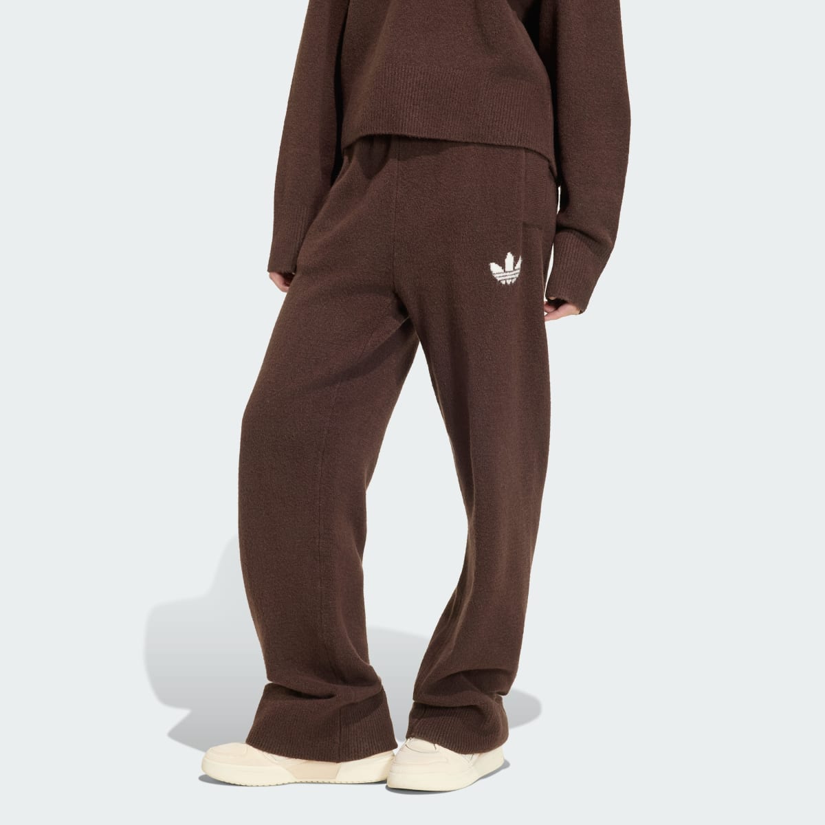 Pantalón deportivo para mujer color café - vista 1