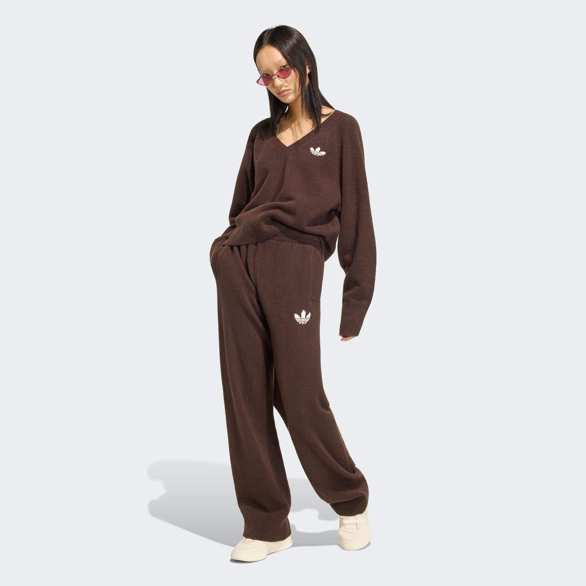 Pantalón deportivo para mujer color café - vista 4