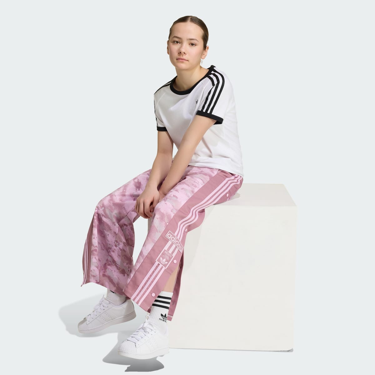 Pantalón deportivo para niños color tono neutro - vista 6