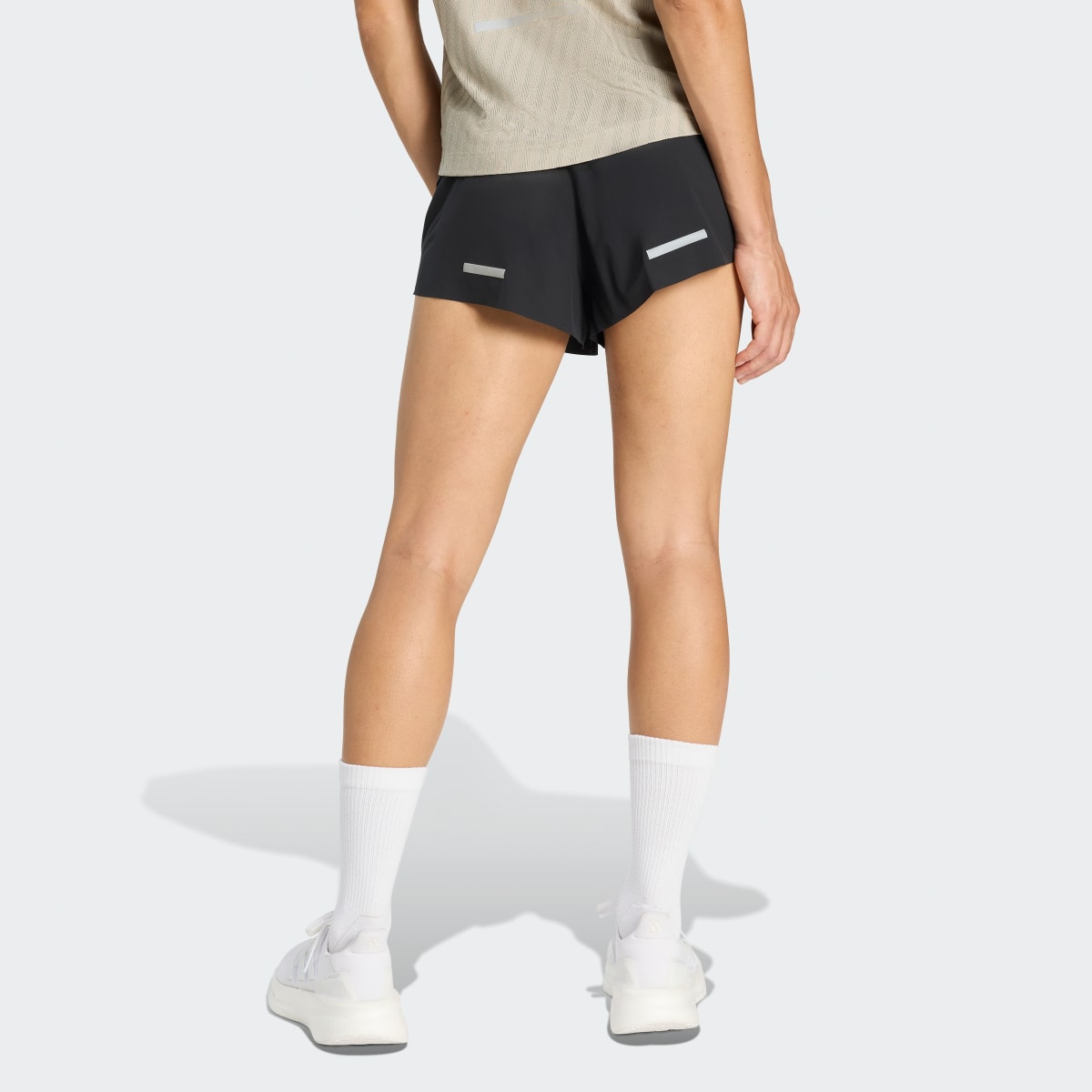 Short deportivo para mujer color negro - vista 3