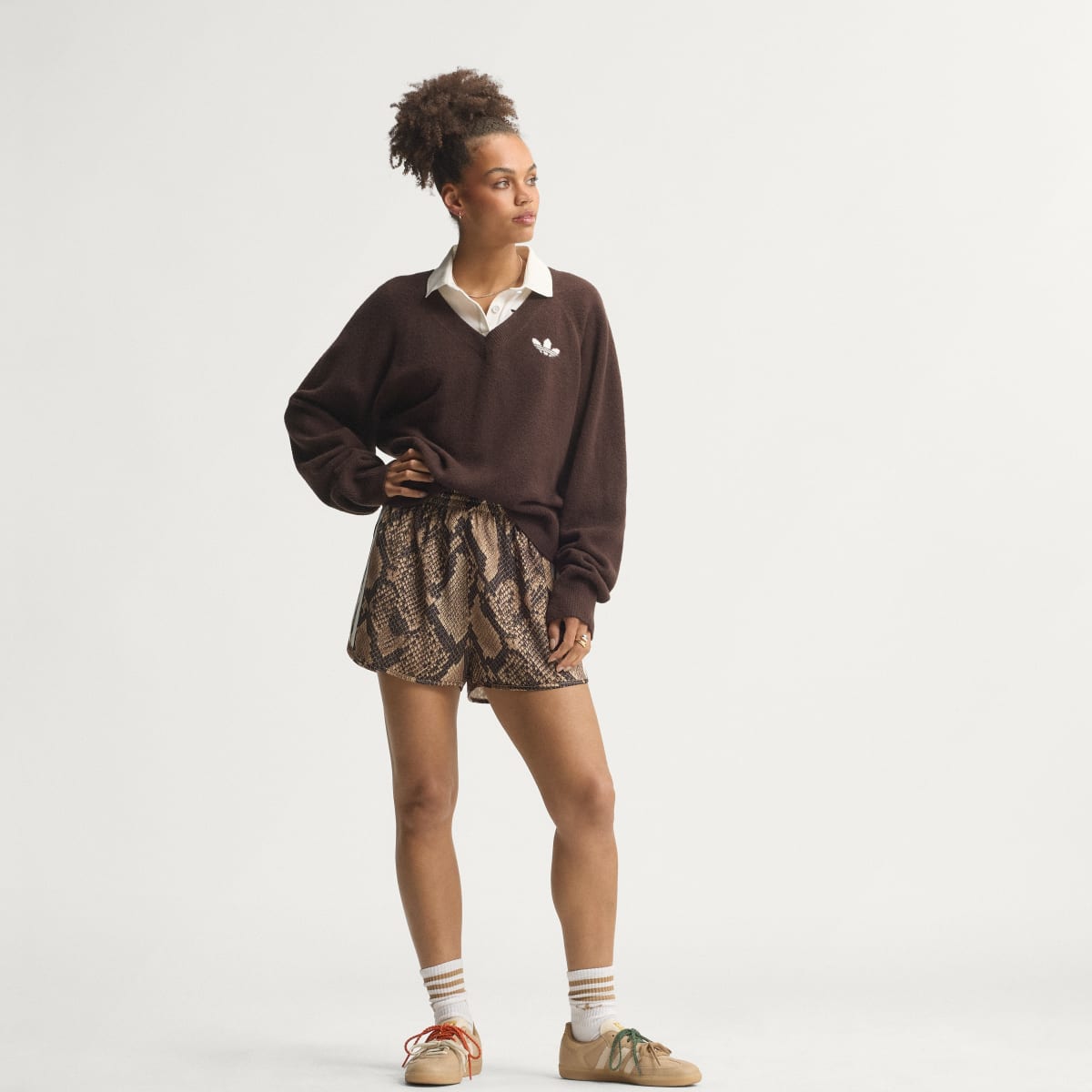 Short deportivo para mujer color beige - vista 8