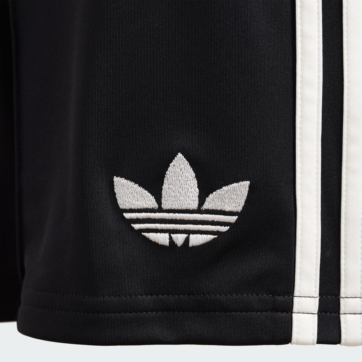 Short deportivo para hombre color negro y blanco - vista 3