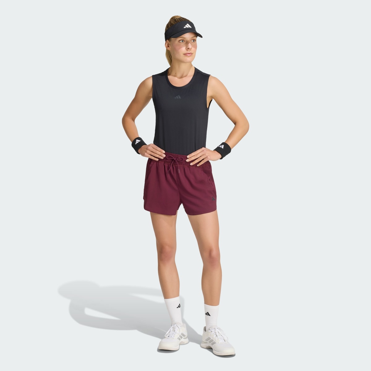 Short deportivo para mujer color granate - vista 4