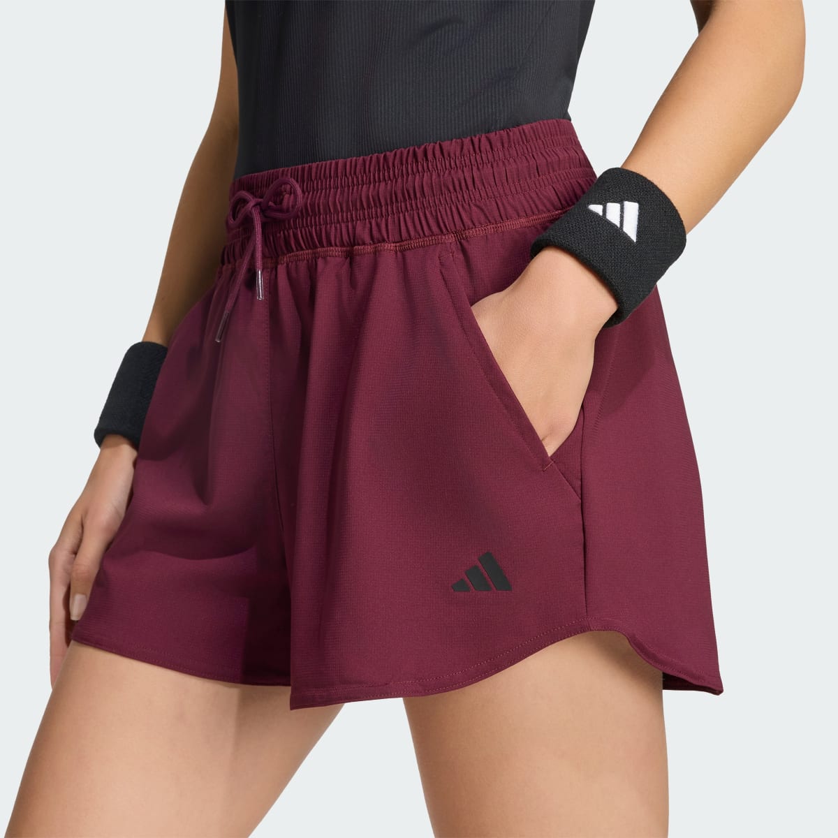Short deportivo para mujer color granate - vista 6