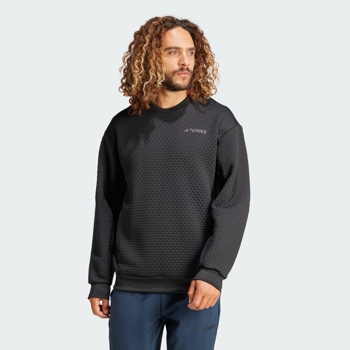 Prenda deportiva para hombre color negro - vista 1