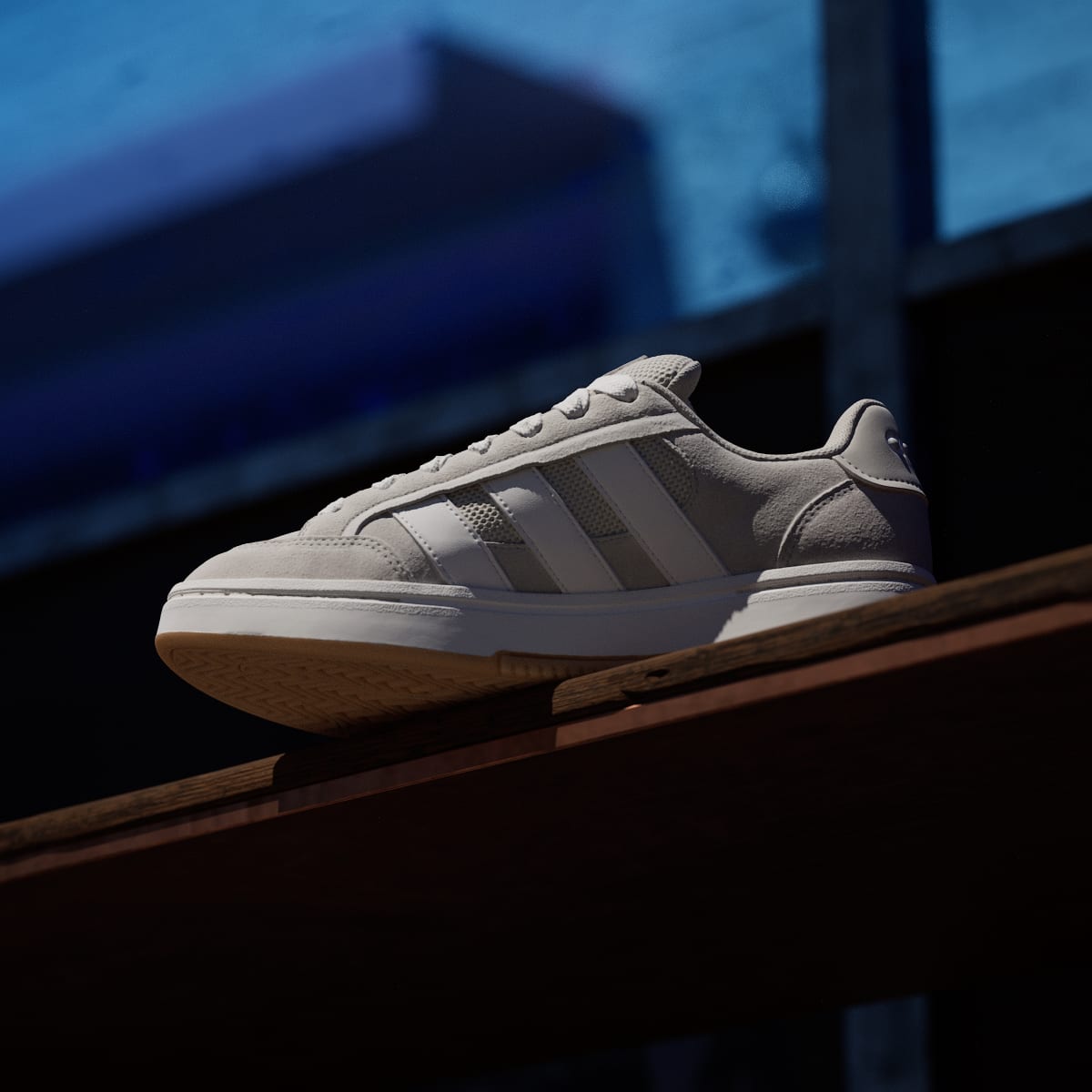 Tenis casuales para hombre color beige y blanco - vista 6