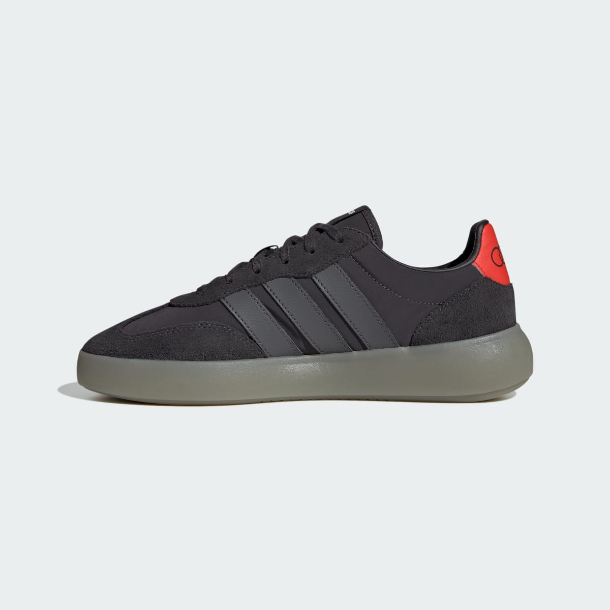 Tenis casuales unisex color negro y rojo - vista 7