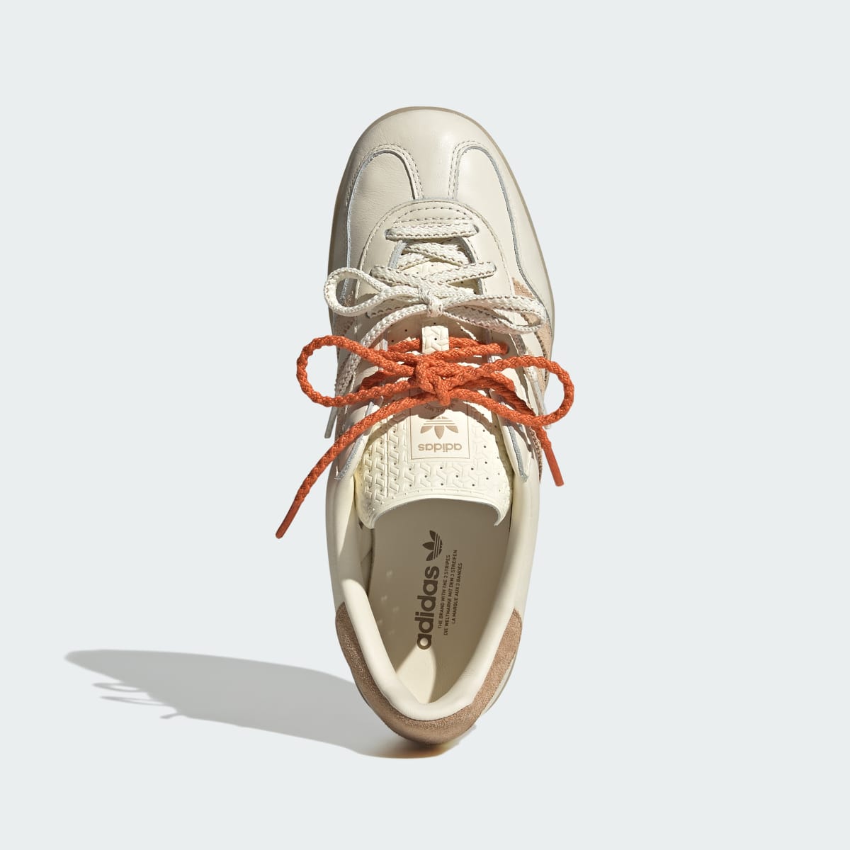 Tenis casuales para mujer color blanco y beige - vista 4