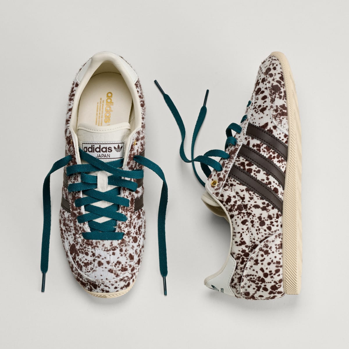 Tenis casuales para mujer color blanco y café - vista 4