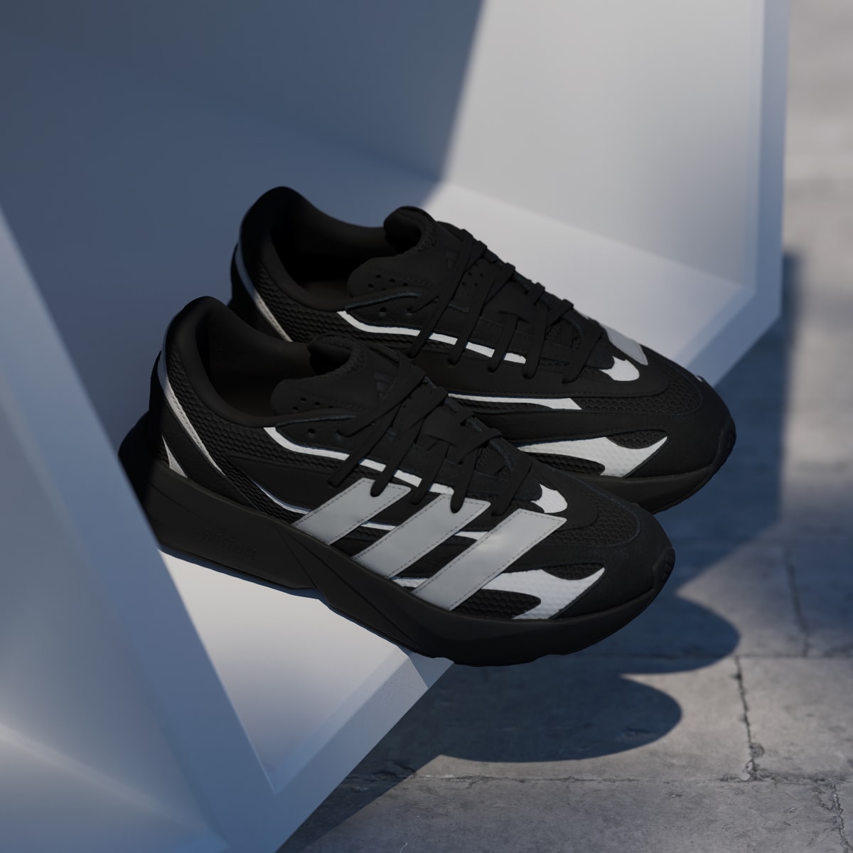 Tenis casuales para hombre color negro y plateado - vista 4