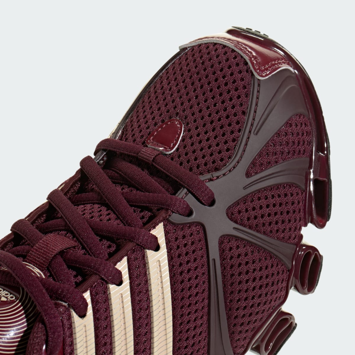 Tenis casuales para mujer color granate y vainilla - vista 8