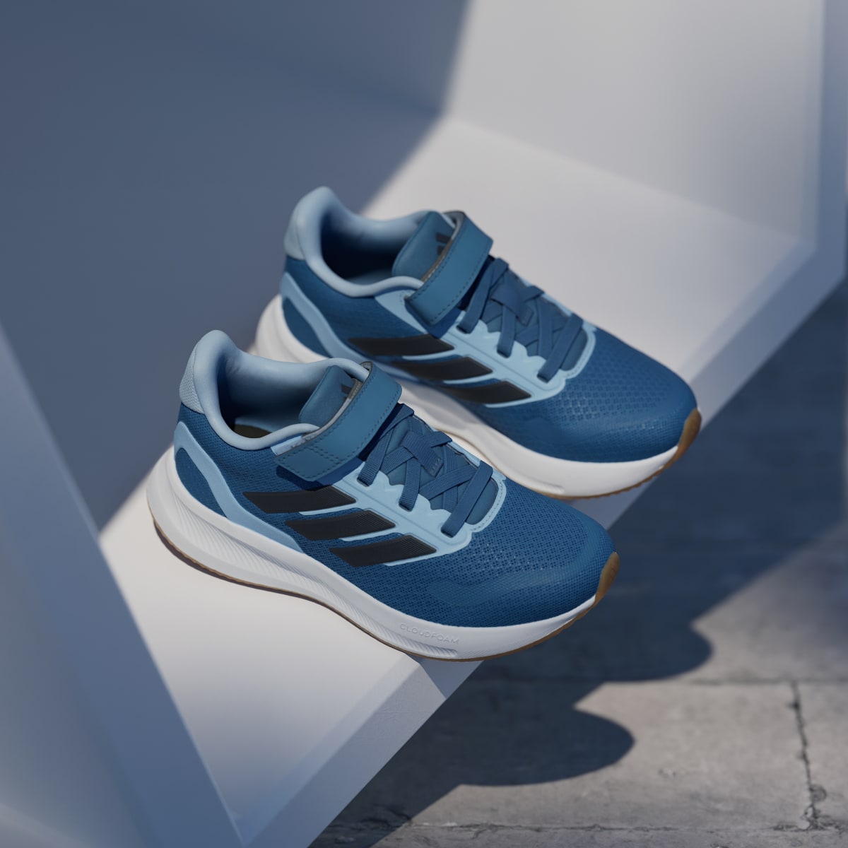 Tenis casuales para niños color azul - vista 4