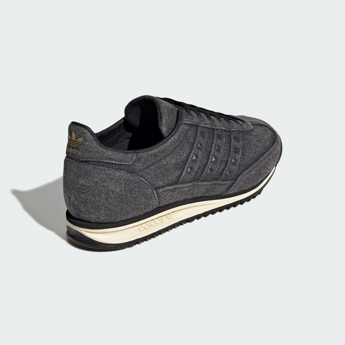 Tenis casuales para mujer color negro y blanco - vista 6