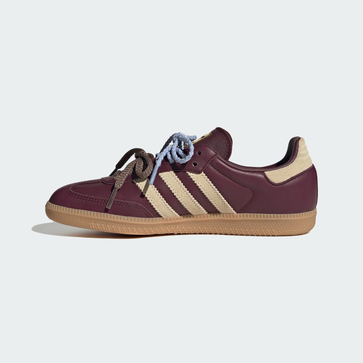 Tenis casuales para mujer color granate y vainilla - vista 8