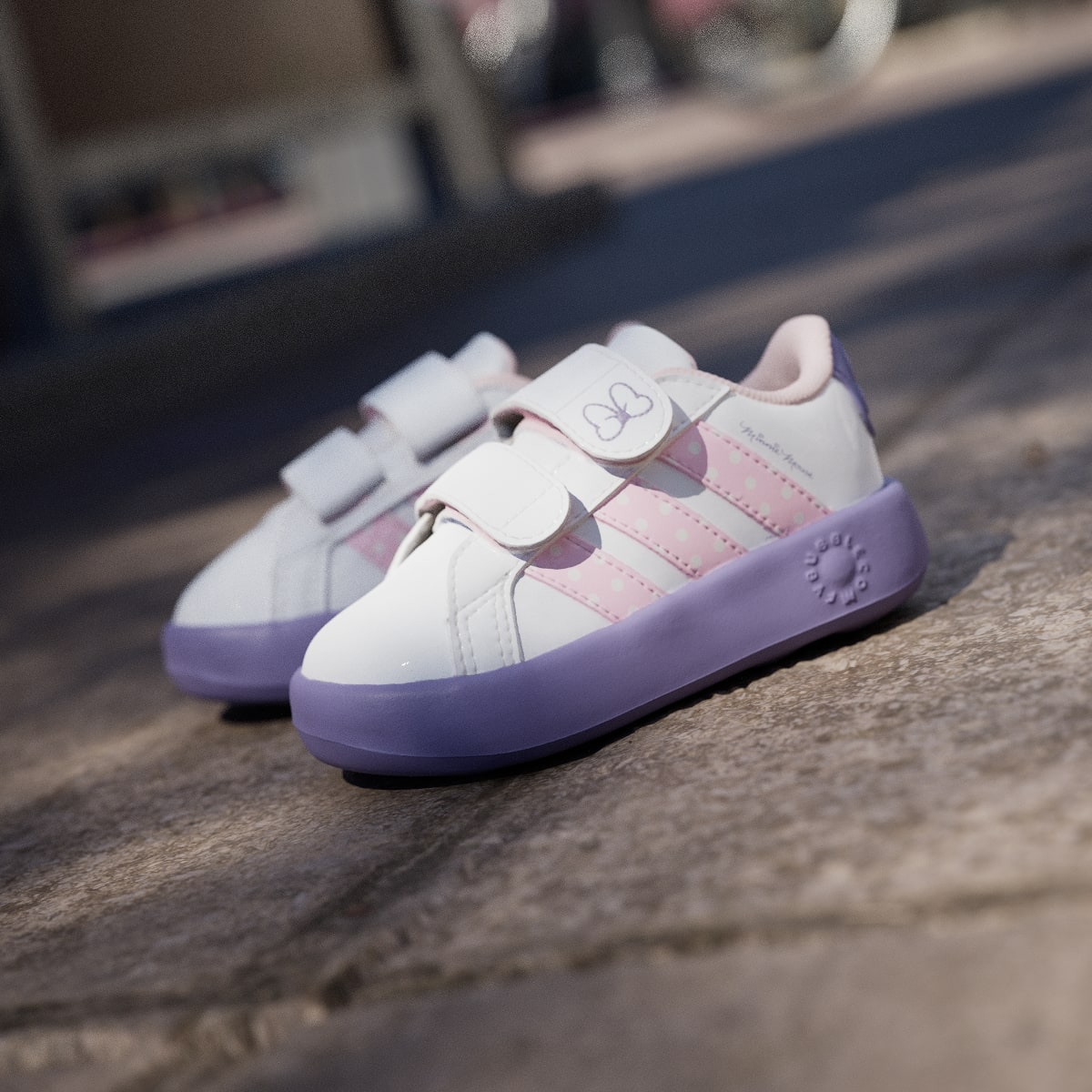 Tenis casuales para niños color blanco y rosa - vista 7