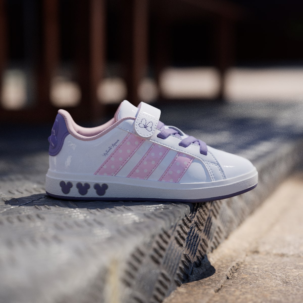 Tenis casuales para niños color blanco y rosa - vista 2