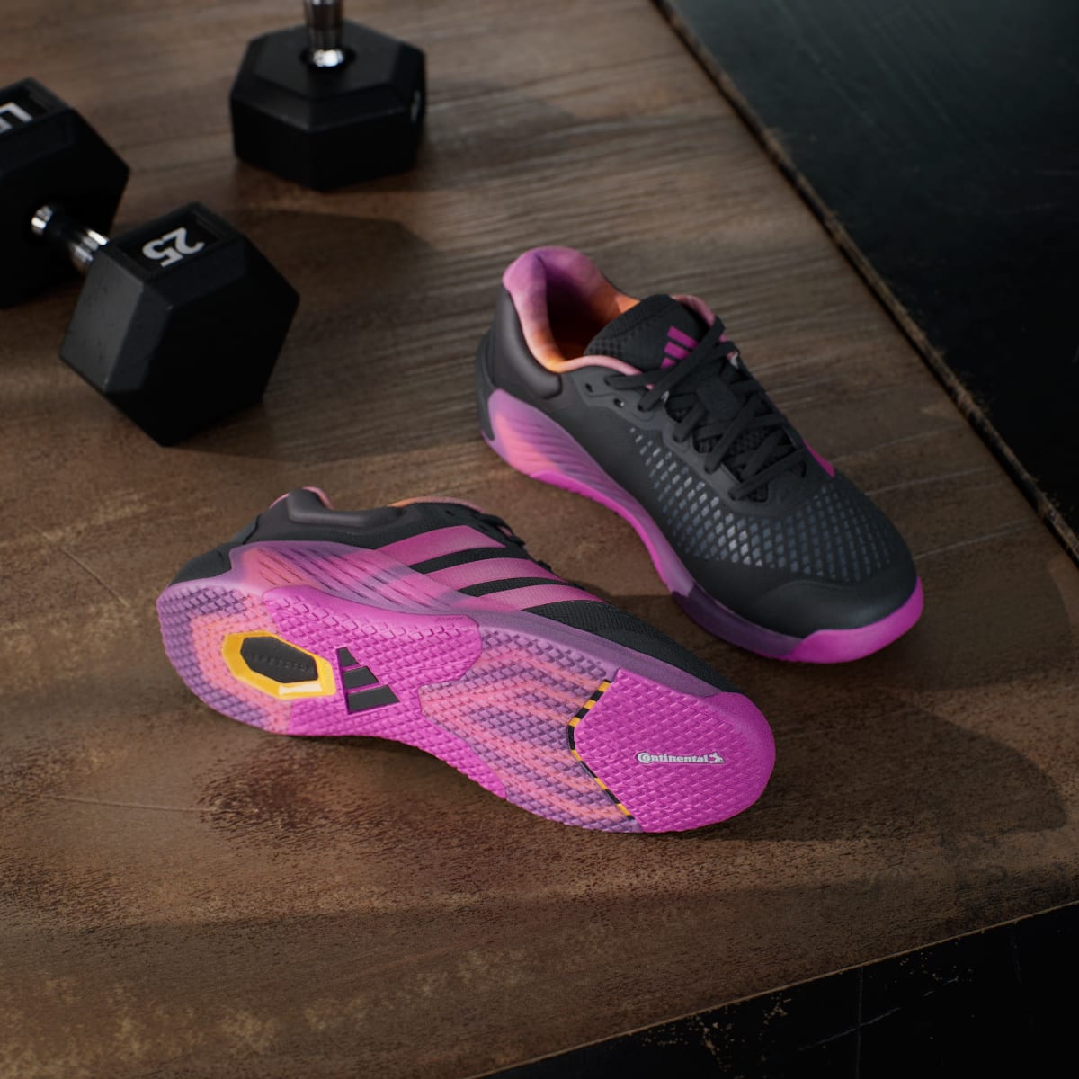 Tenis de entrenamiento para mujer color negro - vista 3
