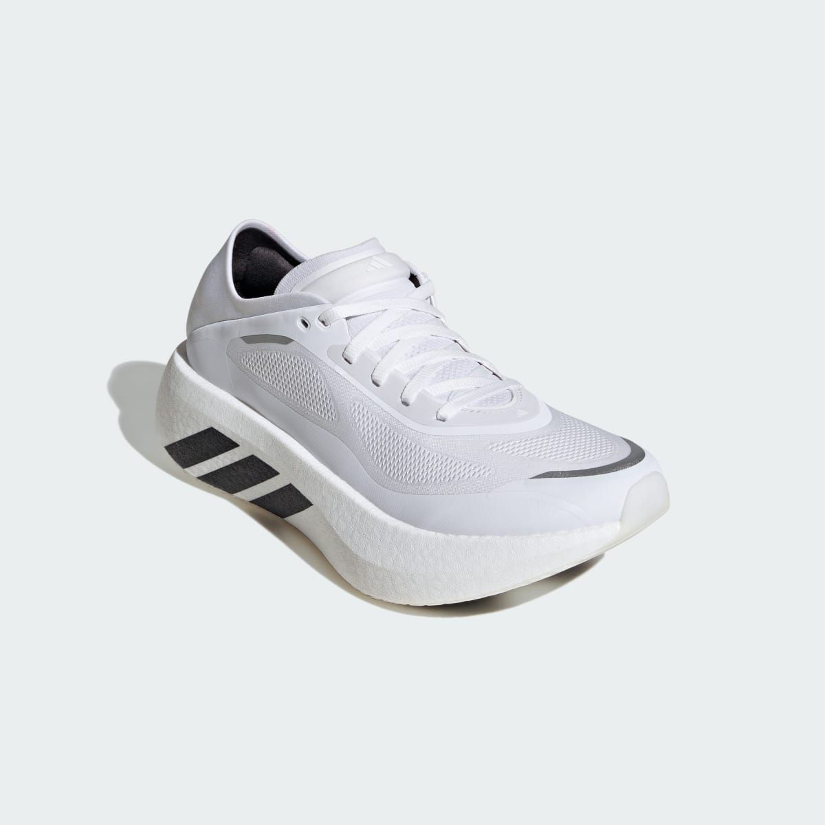 Tenis de running para mujer color blanco y negro - vista 5