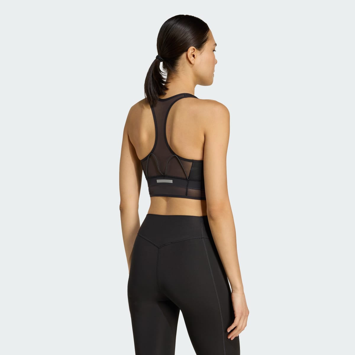 Prenda deportiva para mujer color negro - vista 3