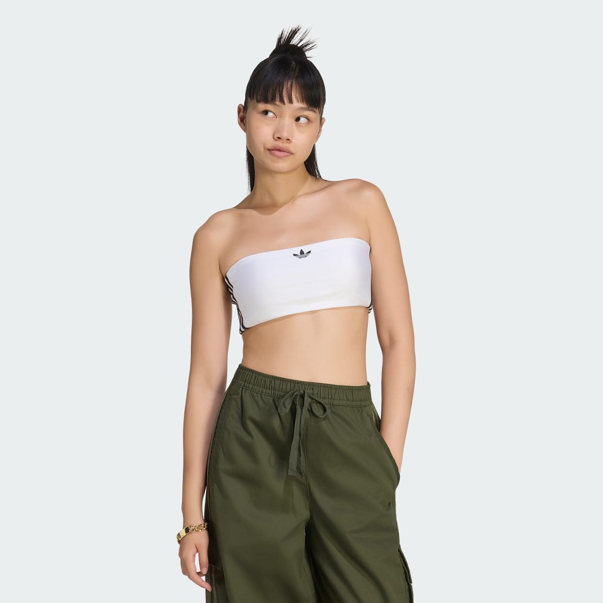 Prenda deportiva para mujer color blanco y negro - vista 1