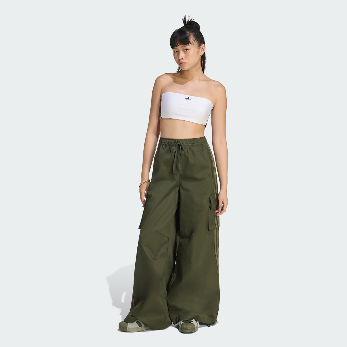 Prenda deportiva para mujer color blanco y negro - vista 4