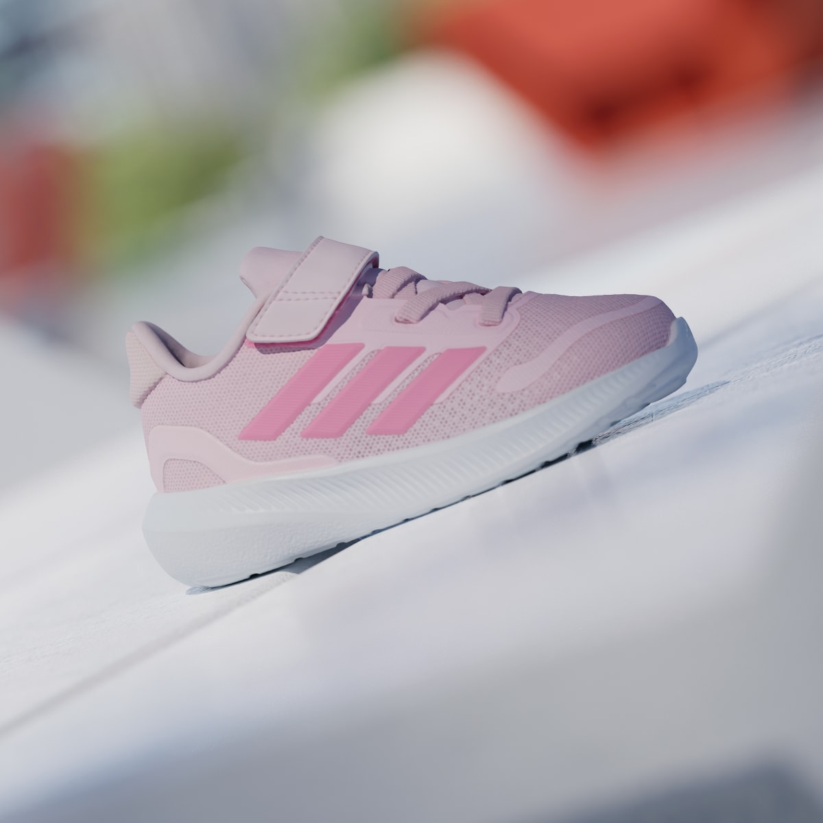 Tenis casuales para niños color rosa - vista 2