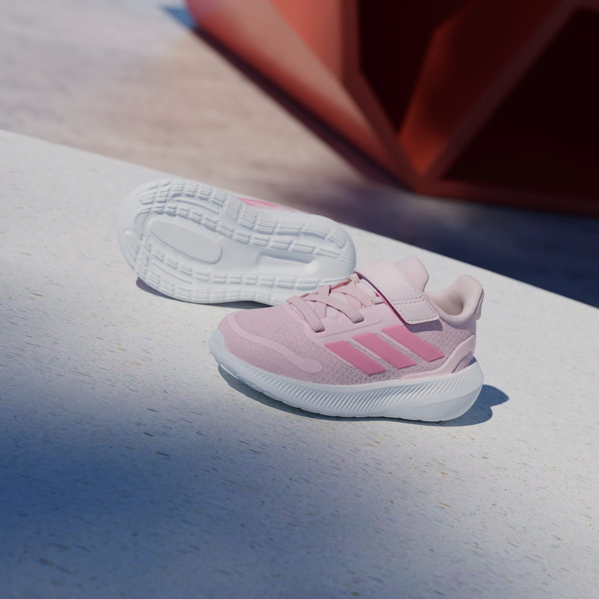 Tenis casuales para niños color rosa - vista 3