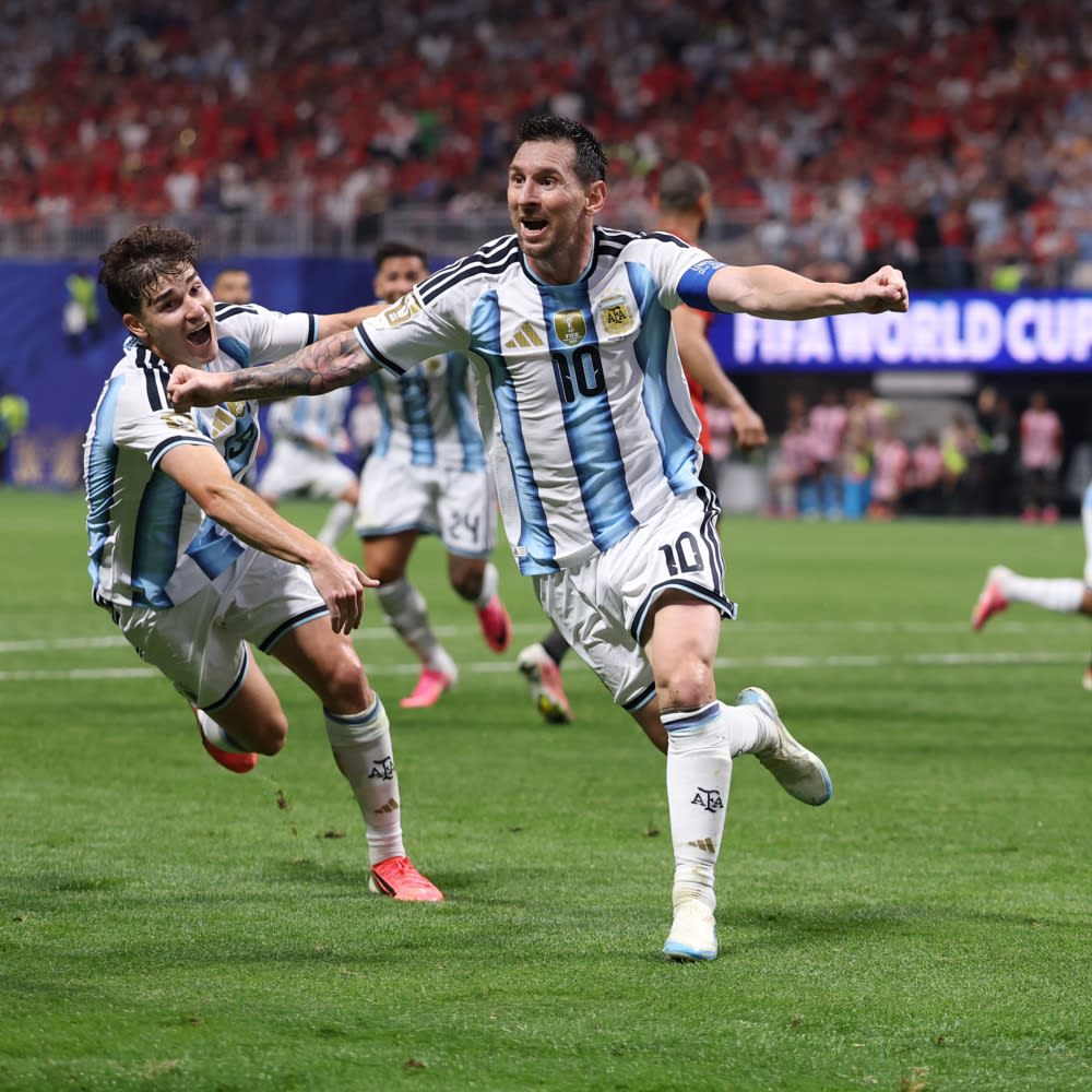 Beneficio de fútbol para miembros