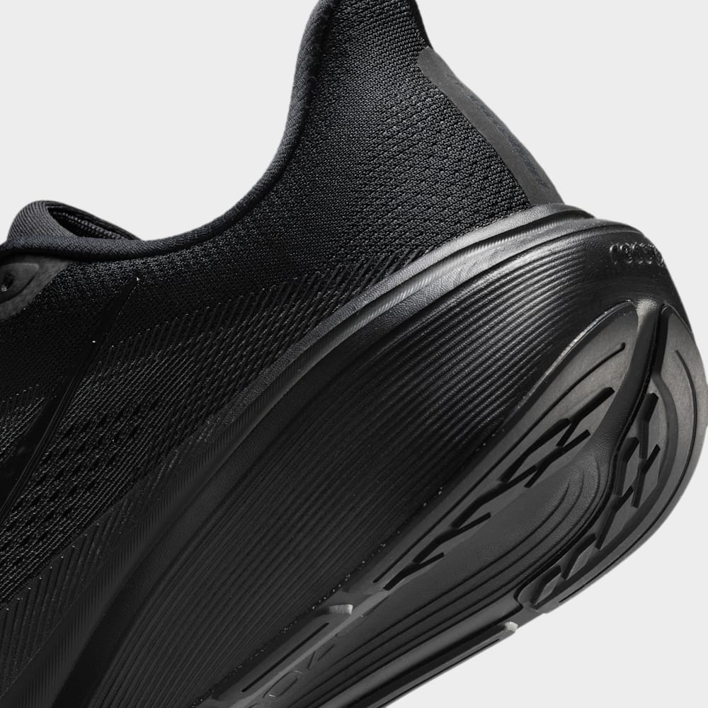 Tenis para correr para hombre en negro · IB1873-003 - vista 8